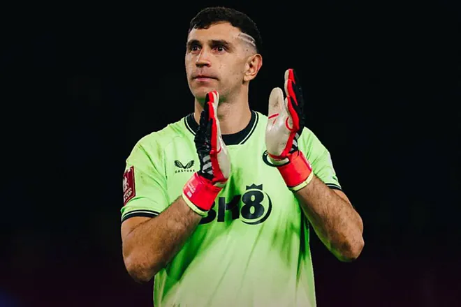 Dibu Martínez quiere disputar los Juegos Olímpicos de París 2024 con Argentina