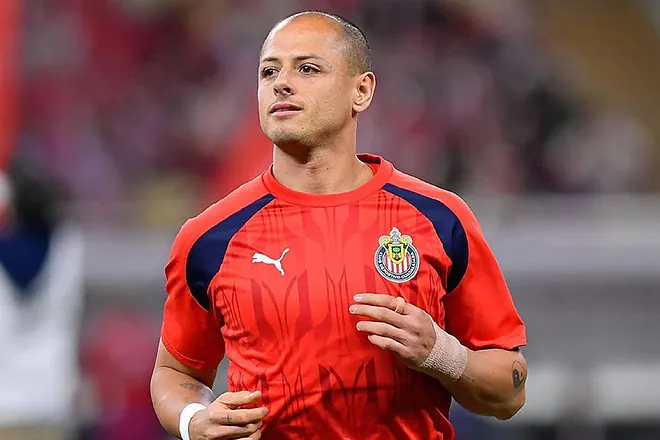 Chicharito Hernández dedica polémico mensaje de cara a su reaparición con Chivas en el Clausura 2024