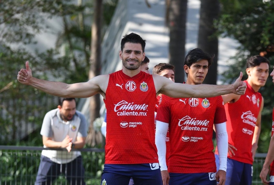 Pollo Briseño propone ideas para incrementar el nivel de la Liga MX