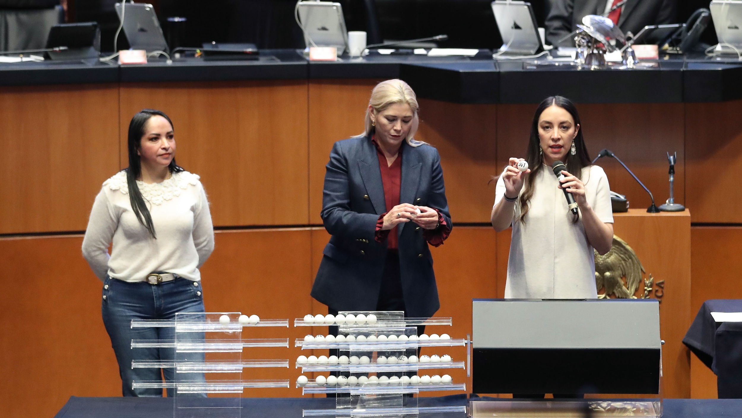 Sheinbaum pide un aplauso por el regreso a labores en los juzgados: «Que desquiten el salario»