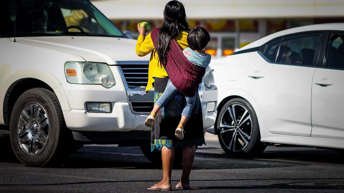 En Baja California detectan a 528 niños trabajando en la calle