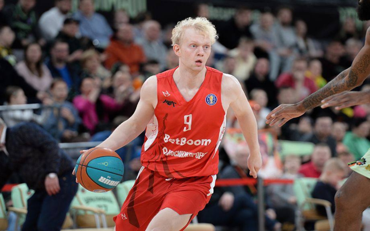 Detienen a basquetbolista ruso implicado en ciberataques contra EU